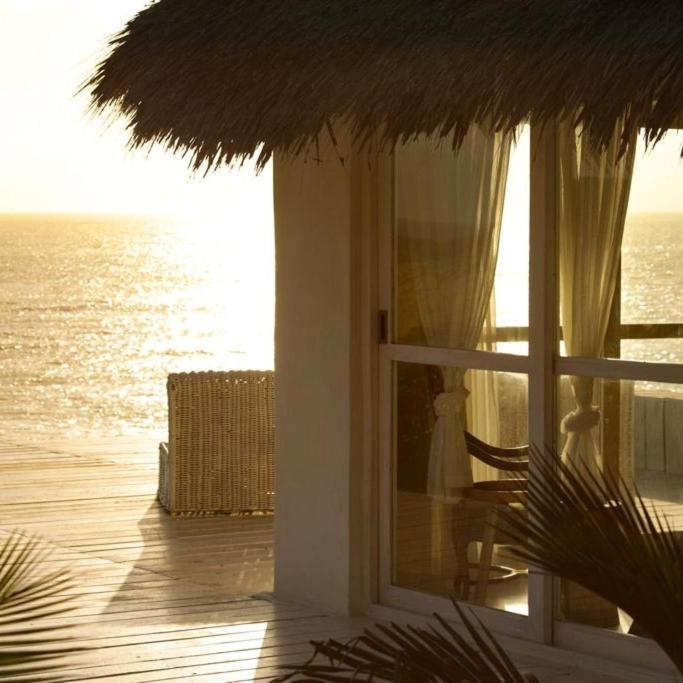Mar-Me-Quer, Eco Beach Retreat イニャンバネ エクステリア 写真