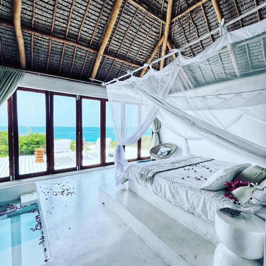 Mar-Me-Quer, Eco Beach Retreat イニャンバネ エクステリア 写真
