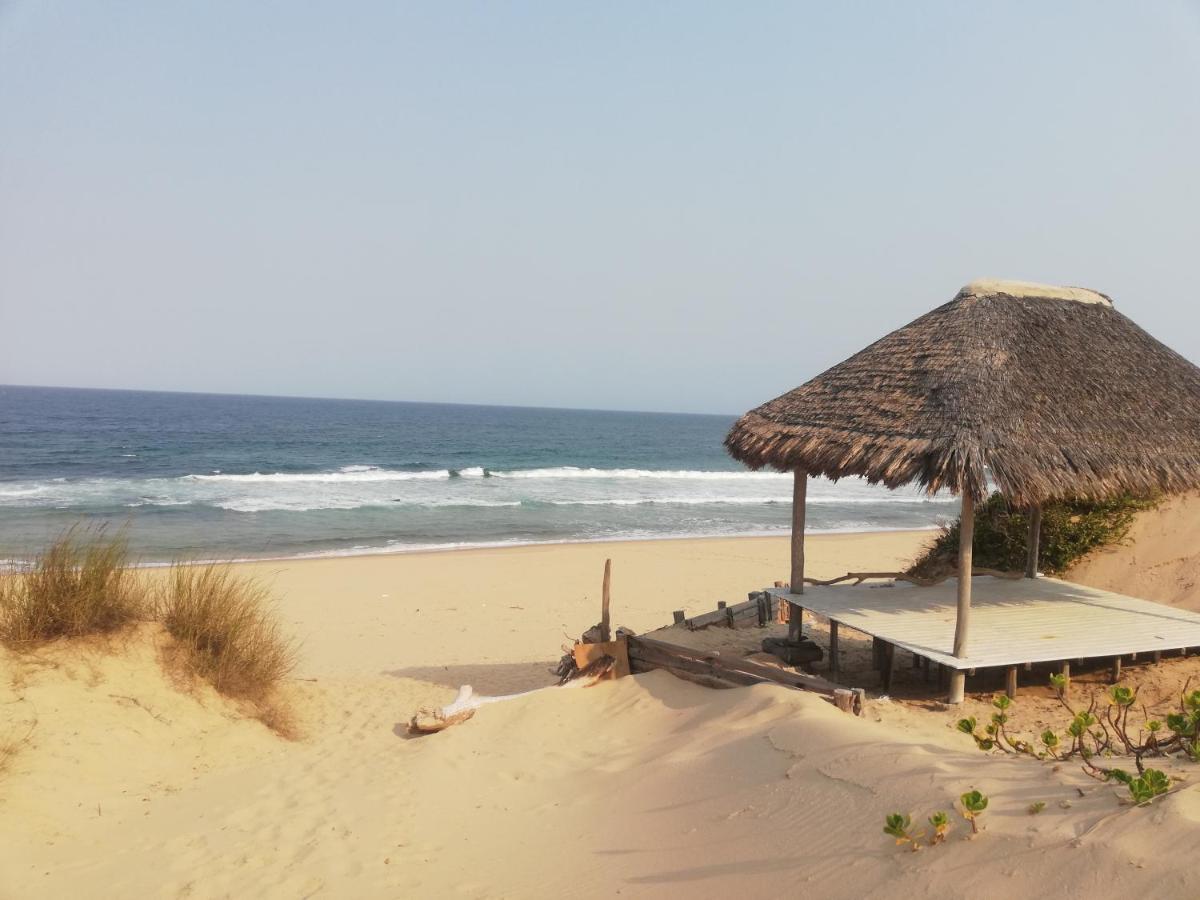 Mar-Me-Quer, Eco Beach Retreat イニャンバネ エクステリア 写真