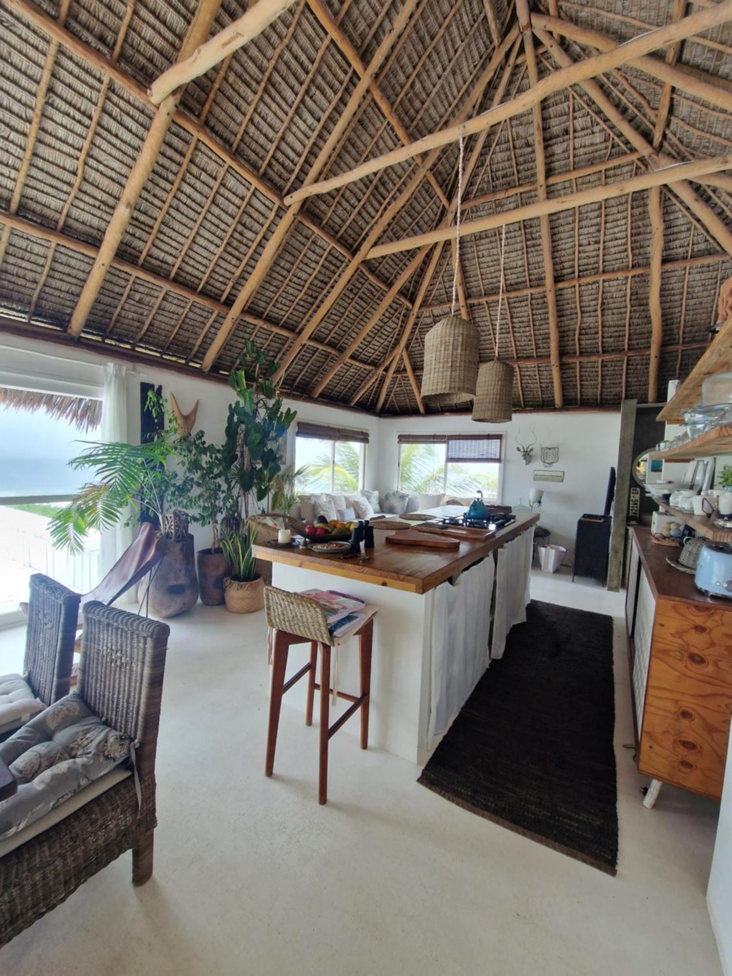 Mar-Me-Quer, Eco Beach Retreat イニャンバネ エクステリア 写真